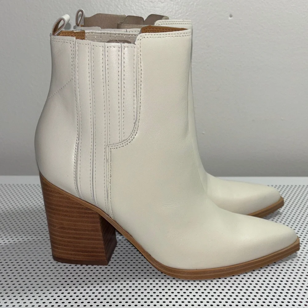🆕 NWOT Marc Fisher Gadri Ivory Ankle Booties - Picture 3 of 8